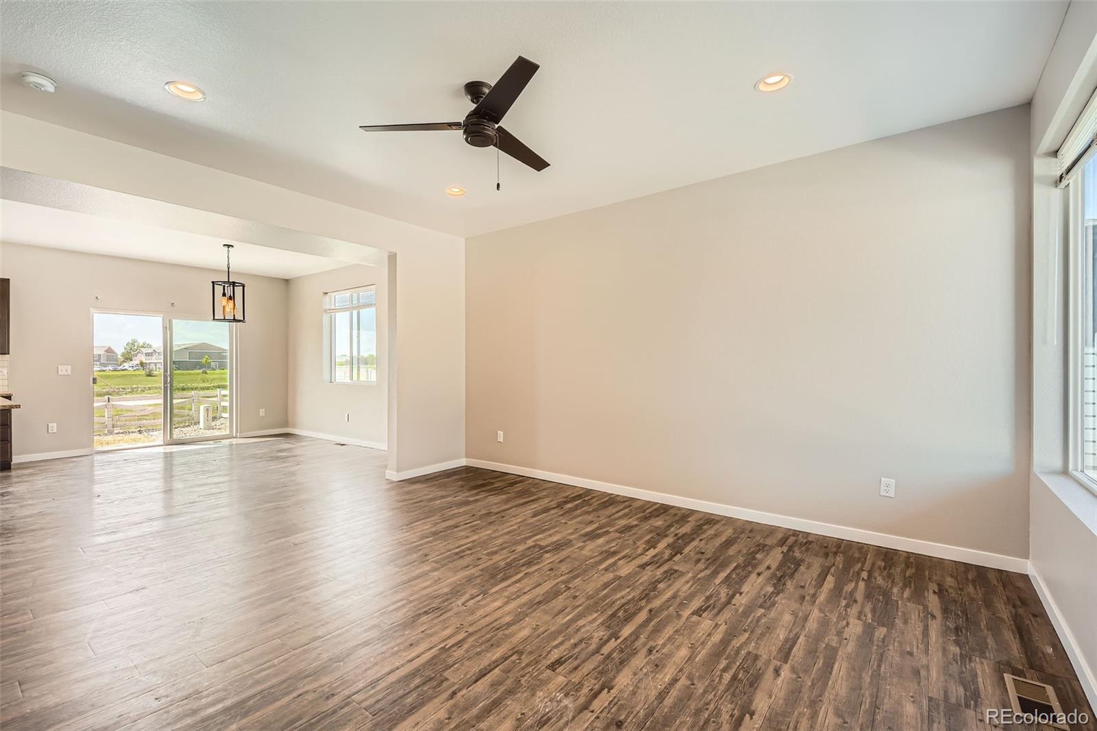 MLS Image #4 for 7263  horsechestnut street,wellington, Colorado