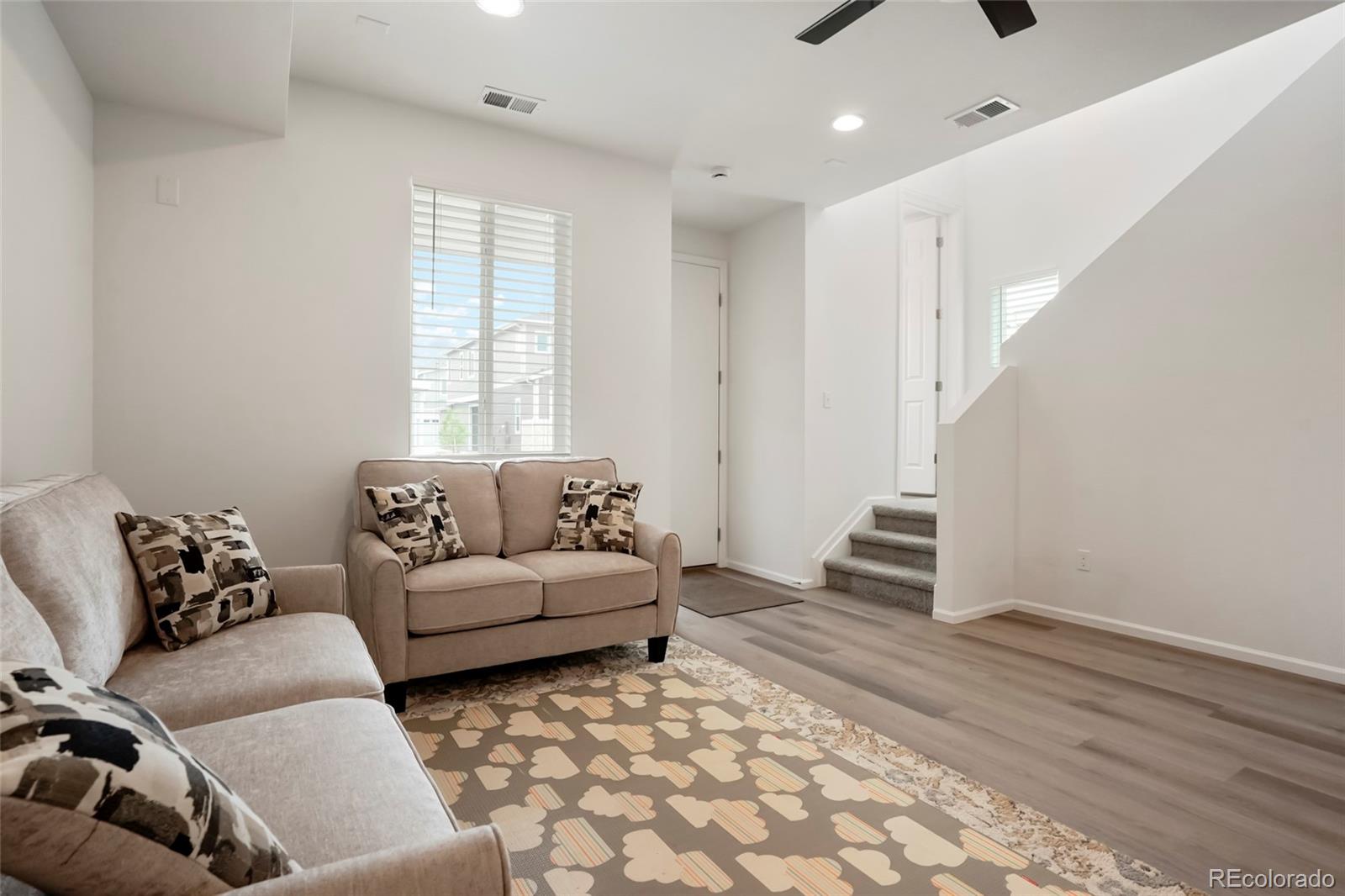 MLS Image #4 for 22863 e tufts avenue,aurora, Colorado