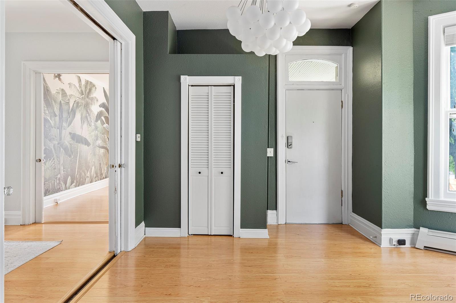 MLS Image #26 for 2098 n clarkson street,denver, Colorado