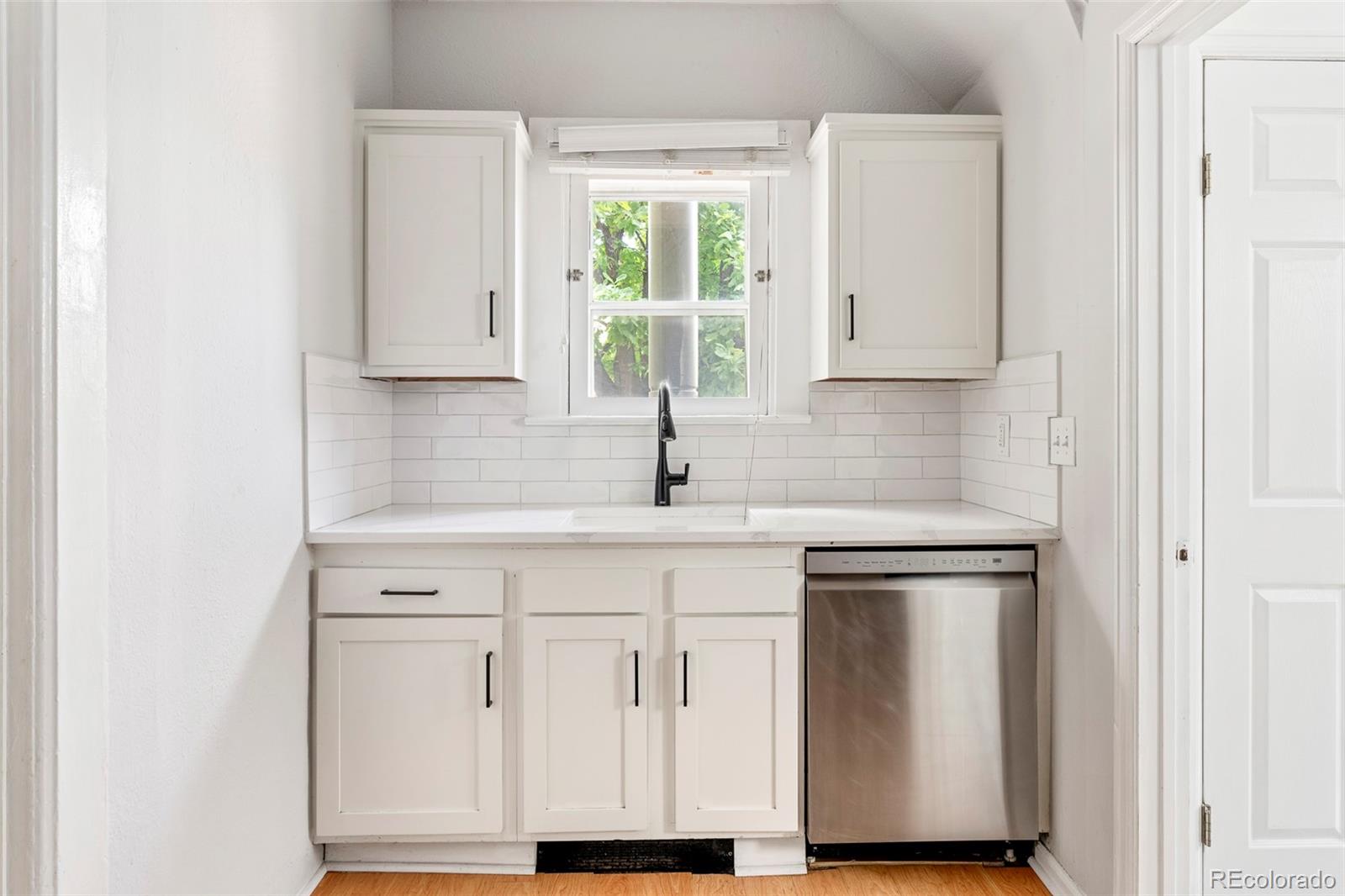 MLS Image #36 for 2098 n clarkson street,denver, Colorado
