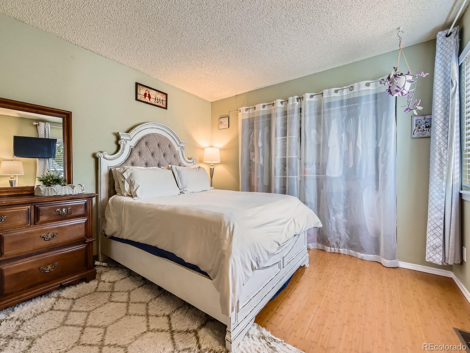 MLS Image #9 for 745  stowe street,highlands ranch, Colorado