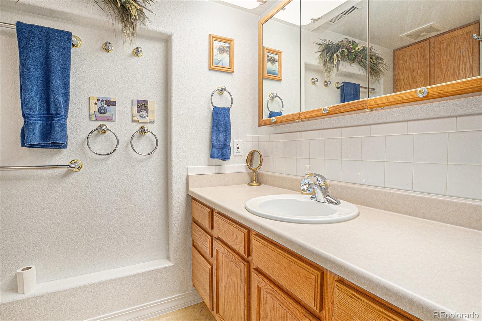 MLS Image #18 for 3300 w florida avenue,denver, Colorado