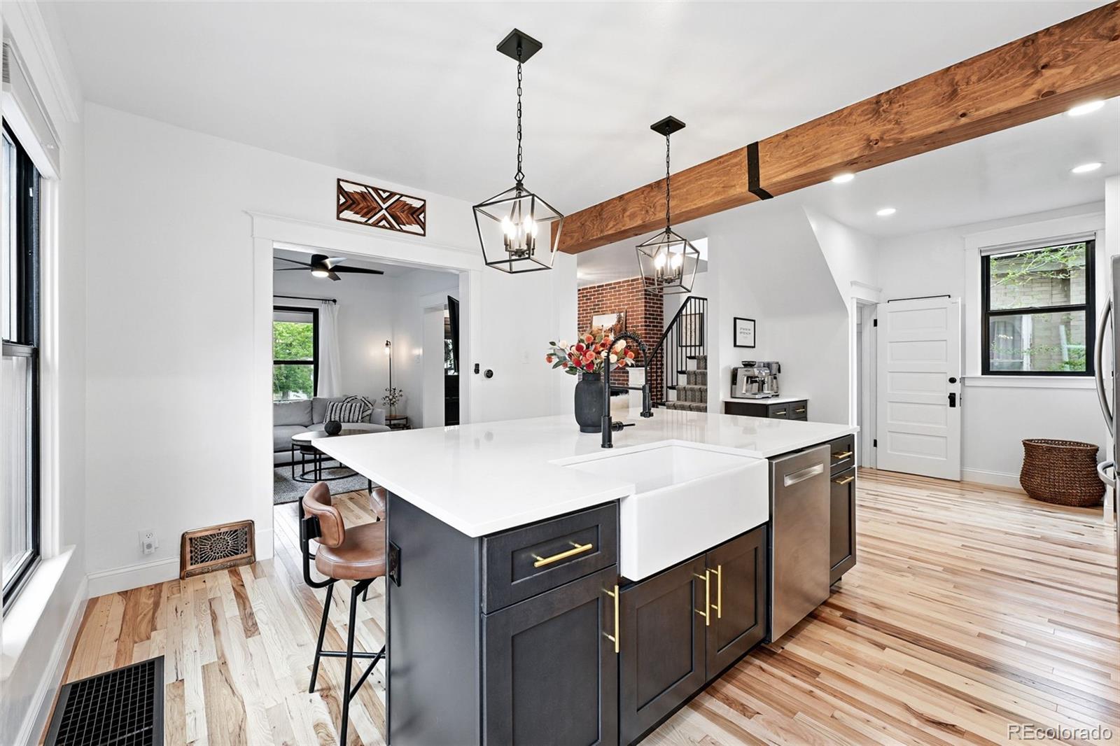 MLS Image #10 for 3008 n york street,denver, Colorado