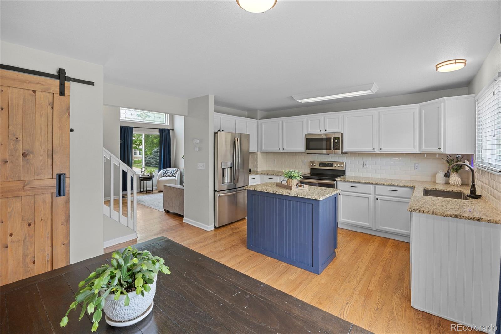 MLS Image #11 for 11188  latigo lane,parker, Colorado