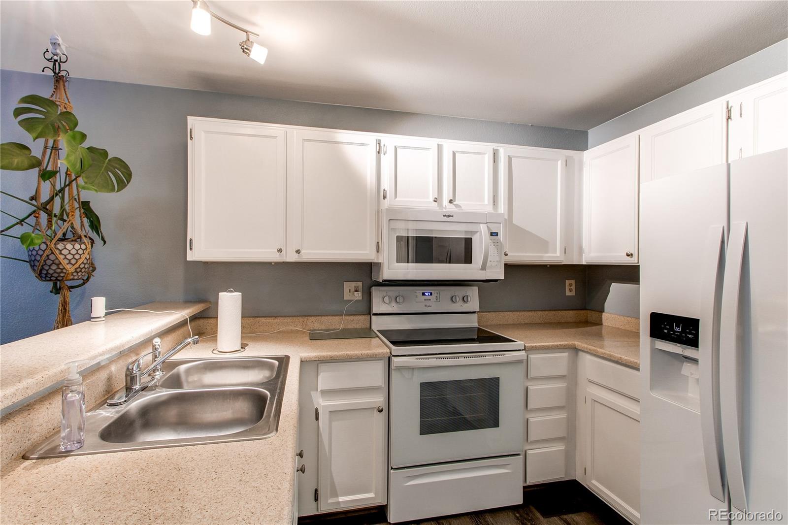 MLS Image #7 for 1128 s ventura circle,aurora, Colorado
