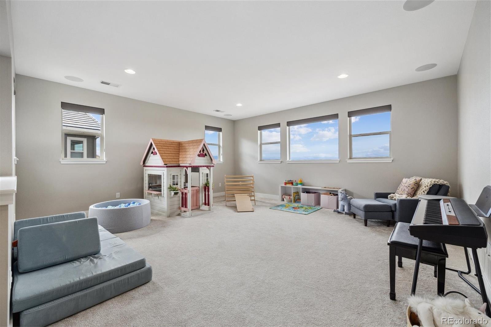 MLS Image #22 for 16371  jones mountain way,broomfield, Colorado