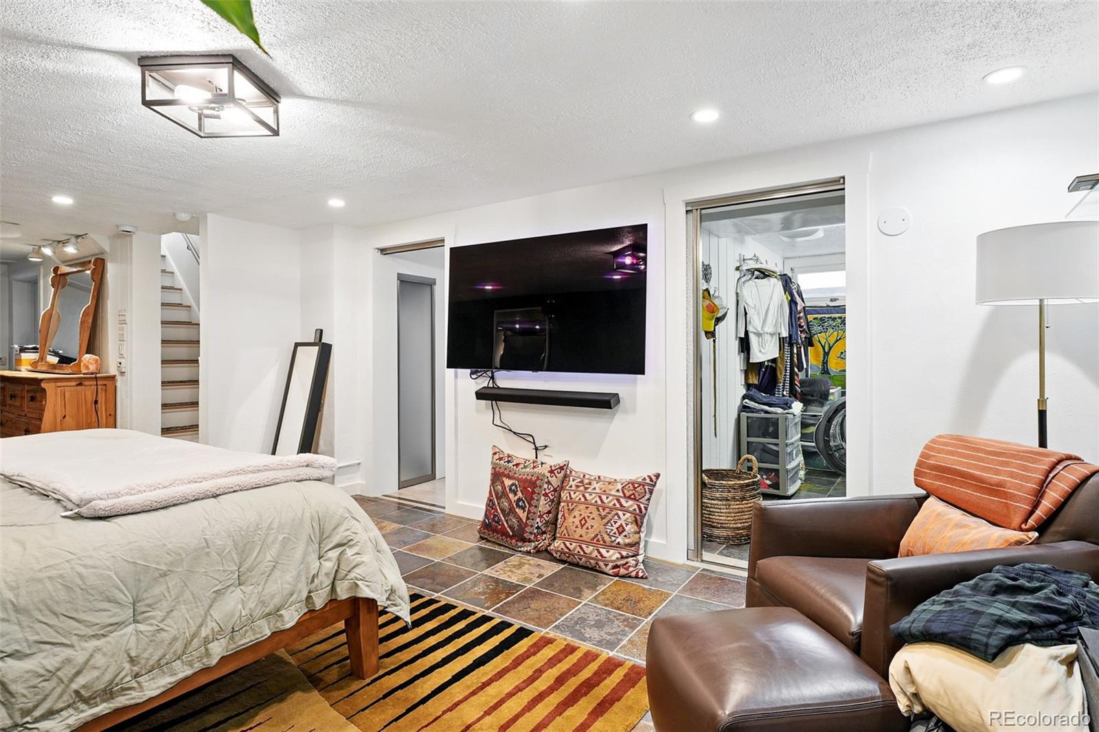 MLS Image #18 for 1451 s columbine street,denver, Colorado