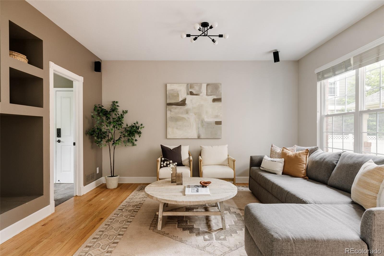 MLS Image #4 for 8122 e 6th place,denver, Colorado