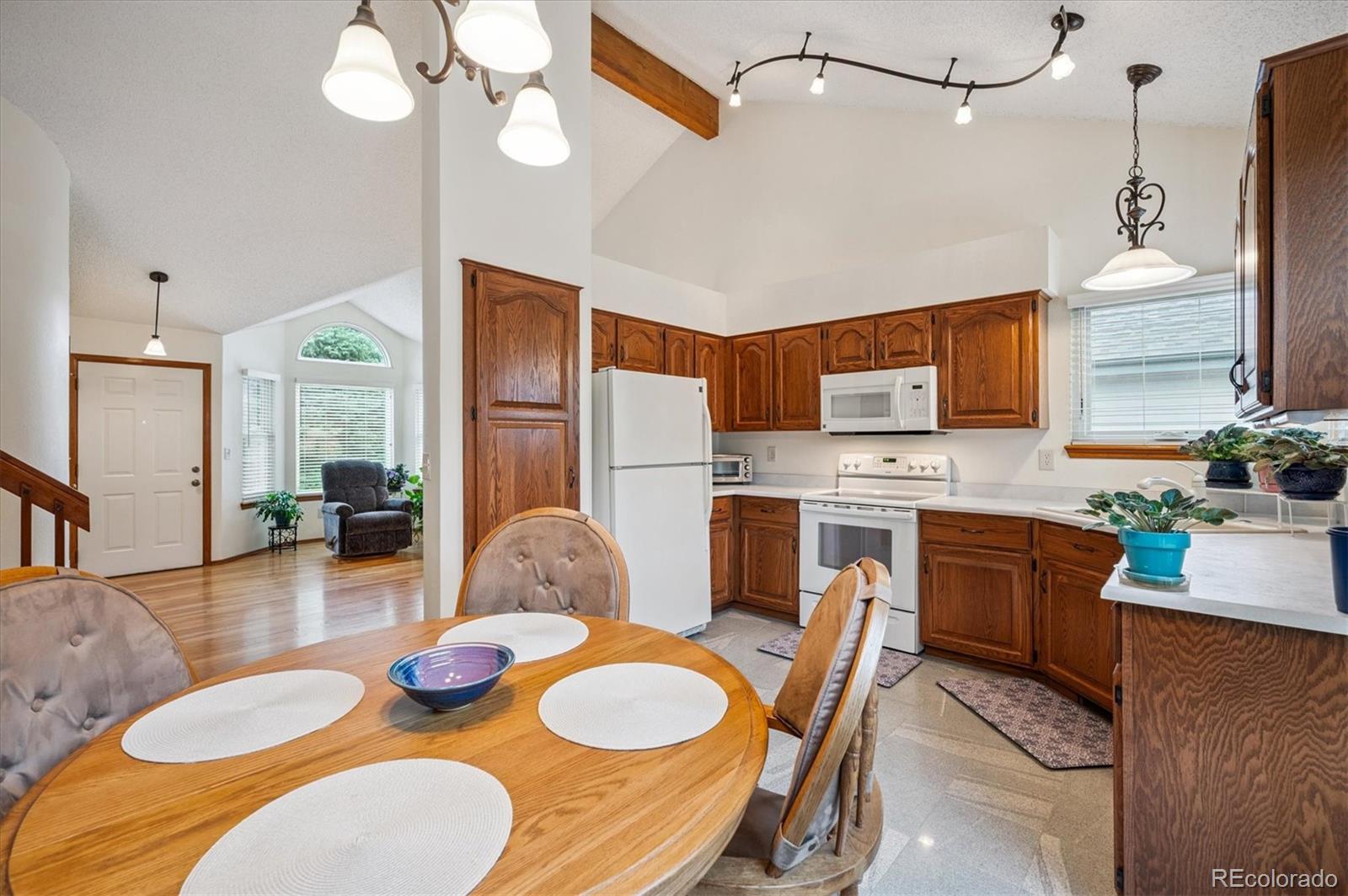 MLS Image #10 for 5513 s yank court,littleton, Colorado