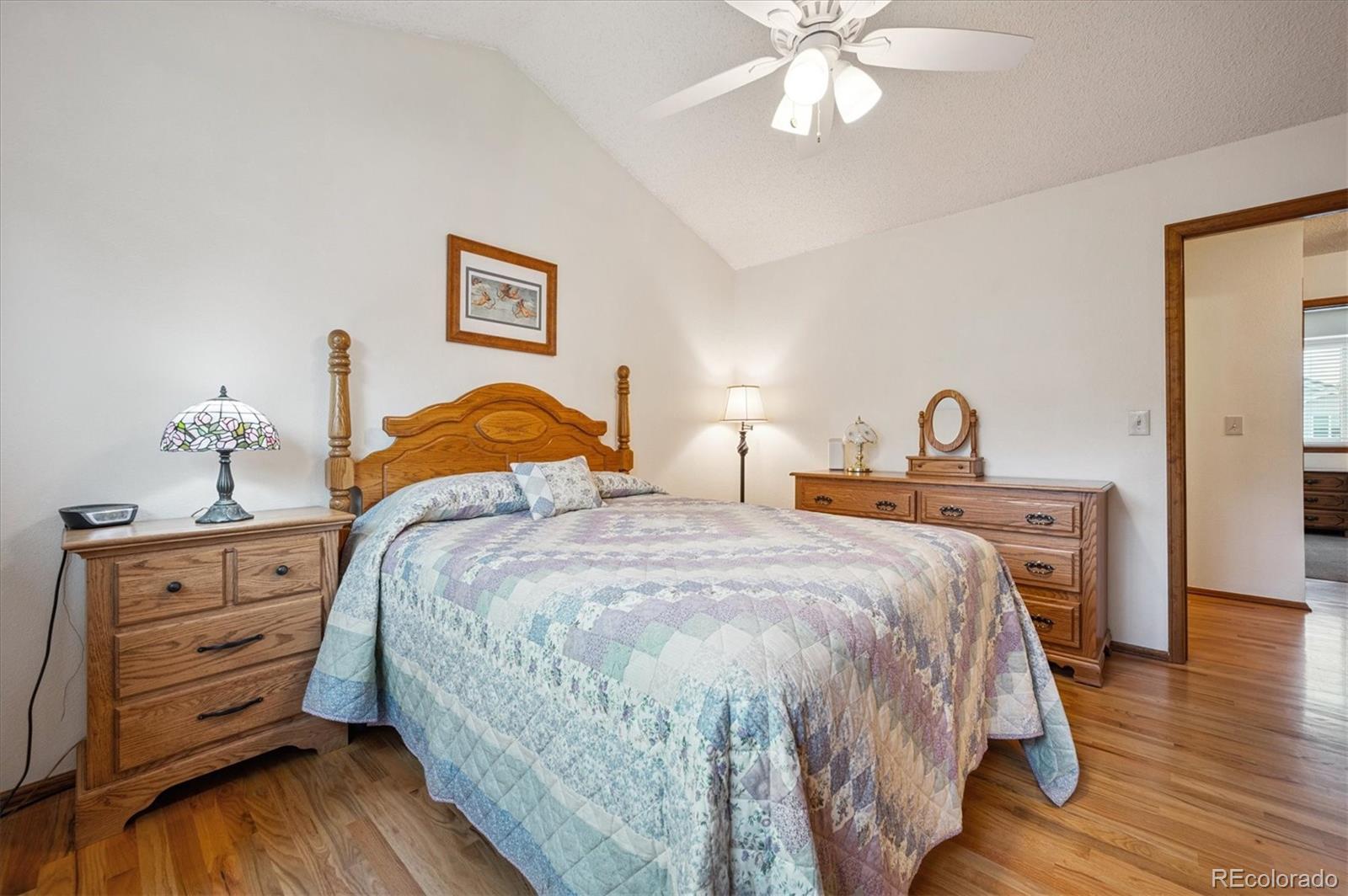 MLS Image #23 for 5513 s yank court,littleton, Colorado