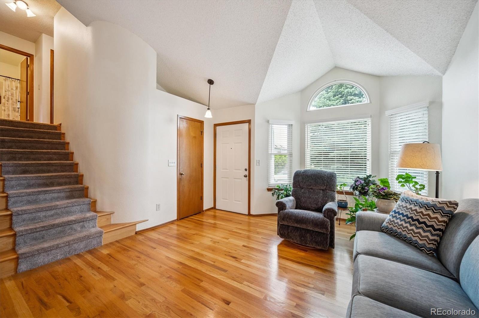 MLS Image #5 for 5513 s yank court,littleton, Colorado