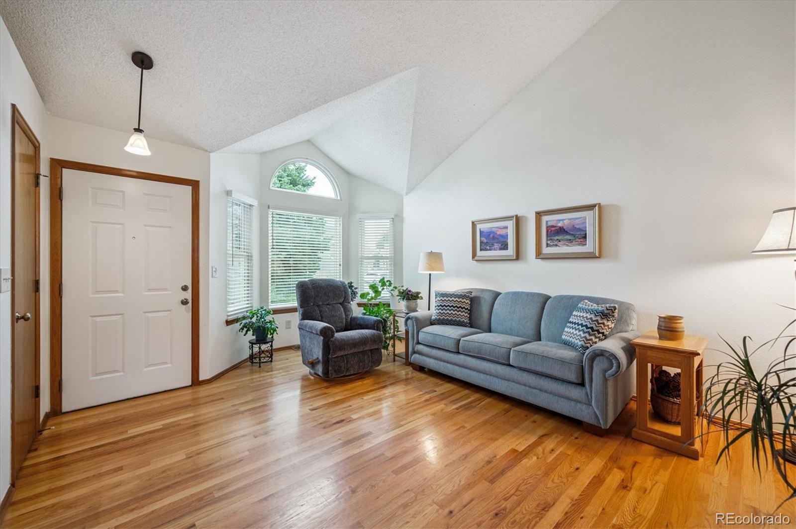 MLS Image #6 for 5513 s yank court,littleton, Colorado
