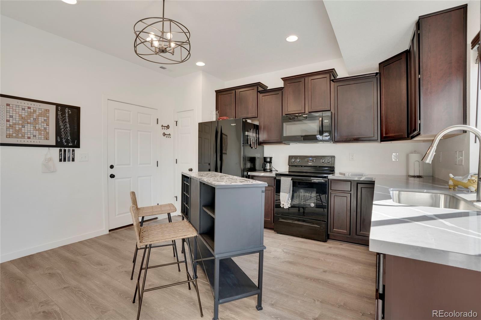 MLS Image #11 for 17838 e 54 th avenue,denver, Colorado