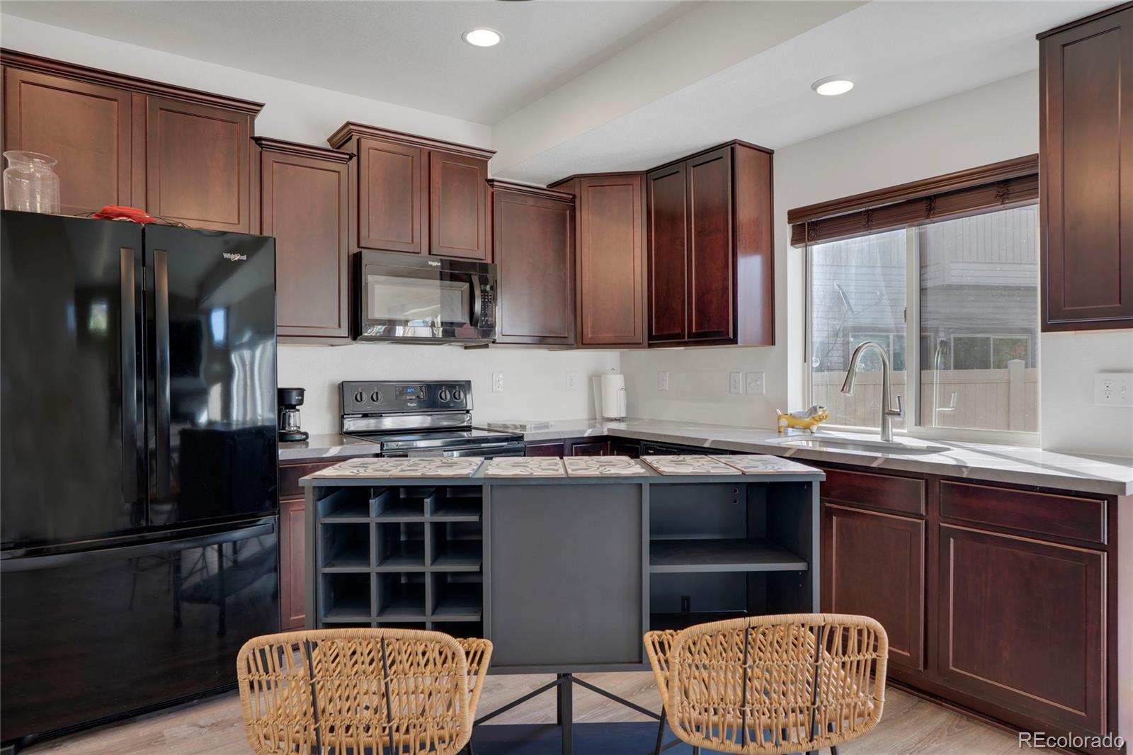 MLS Image #13 for 17838 e 54 th avenue,denver, Colorado