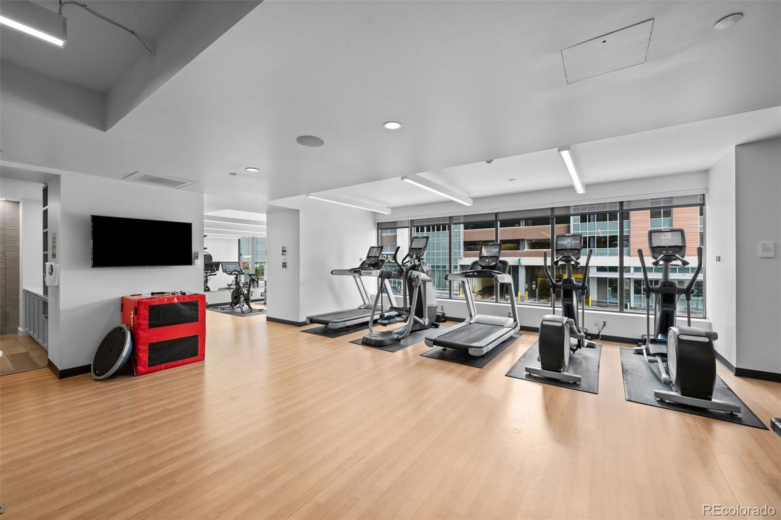 MLS Image #32 for 1750  wewatta street,denver, Colorado