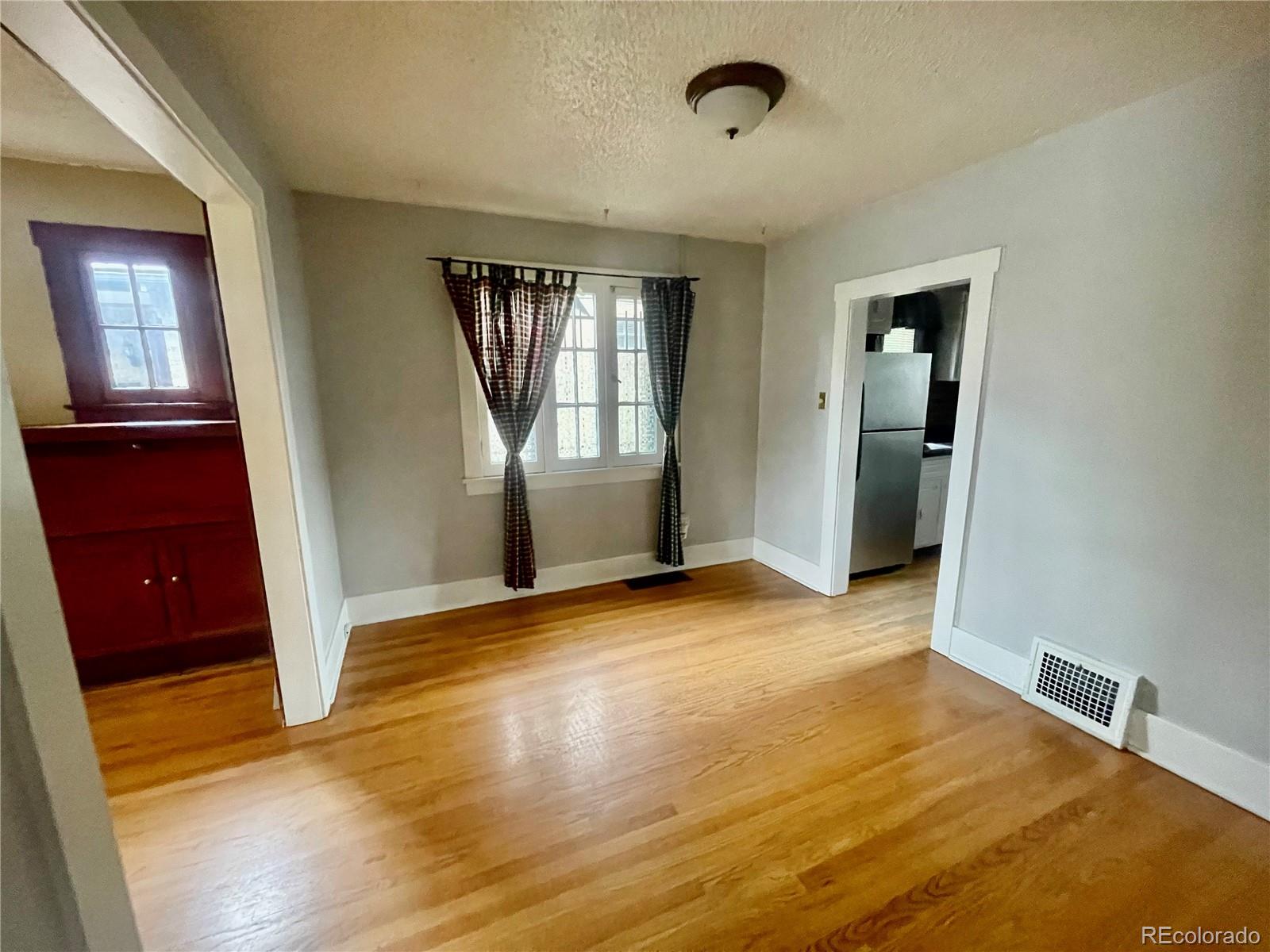 MLS Image #6 for 1881 s lincoln street,denver, Colorado