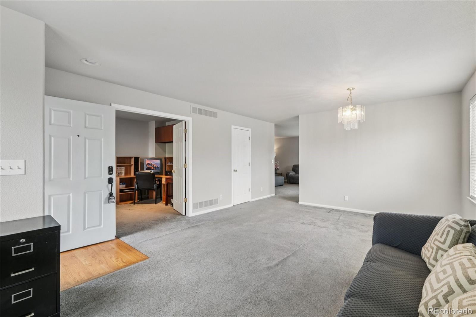 MLS Image #11 for 13802  jasmine street,thornton, Colorado