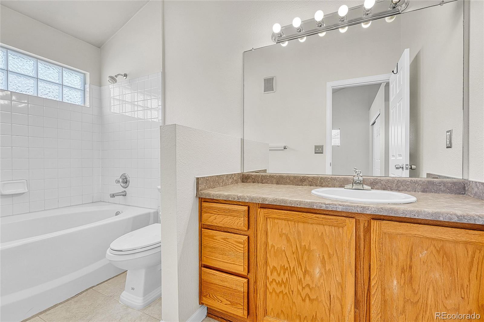 MLS Image #16 for 3261 s waco court,aurora, Colorado