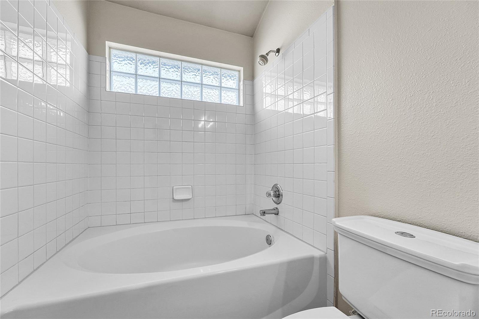 MLS Image #17 for 3261 s waco court,aurora, Colorado