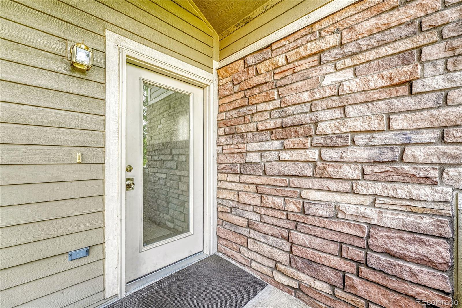 MLS Image #4 for 3261 s waco court,aurora, Colorado