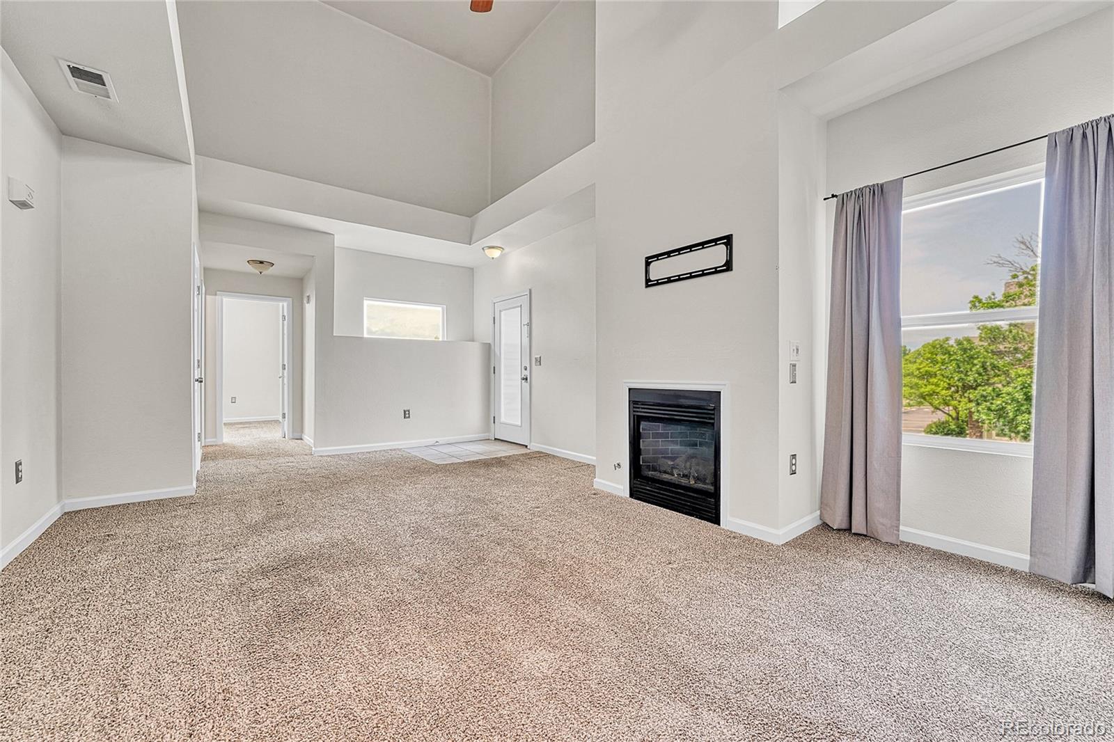 MLS Image #6 for 3261 s waco court,aurora, Colorado