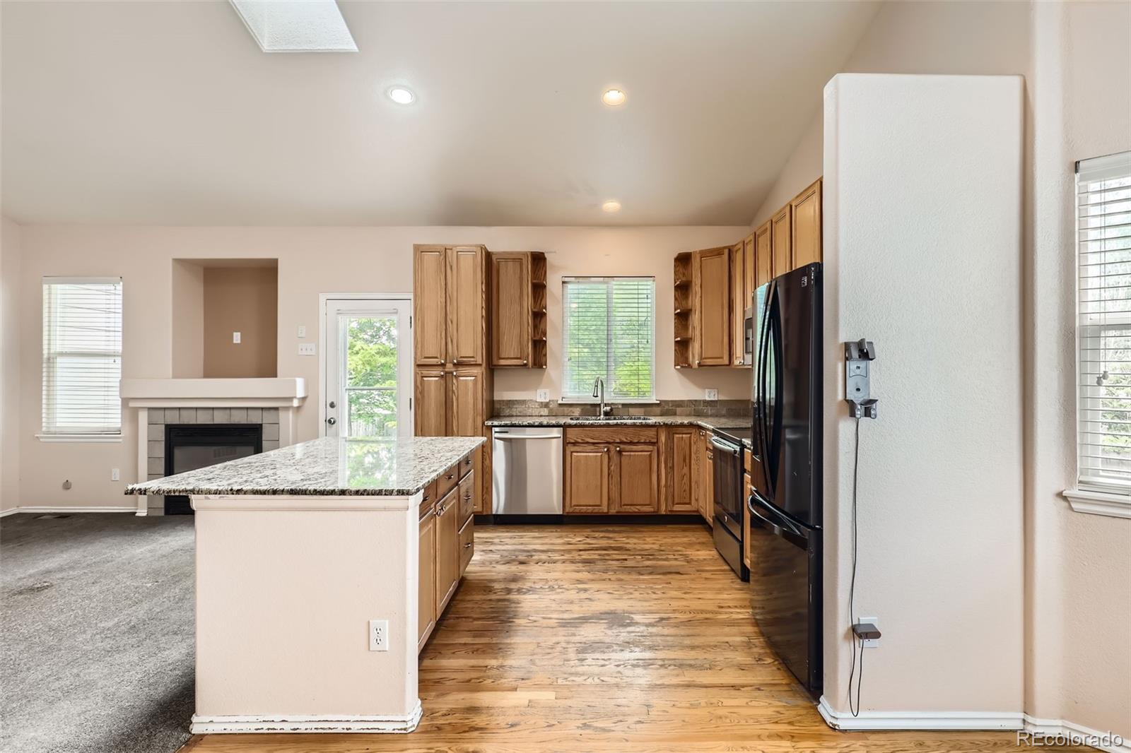 MLS Image #3 for 2307 s ensenada street,aurora, Colorado