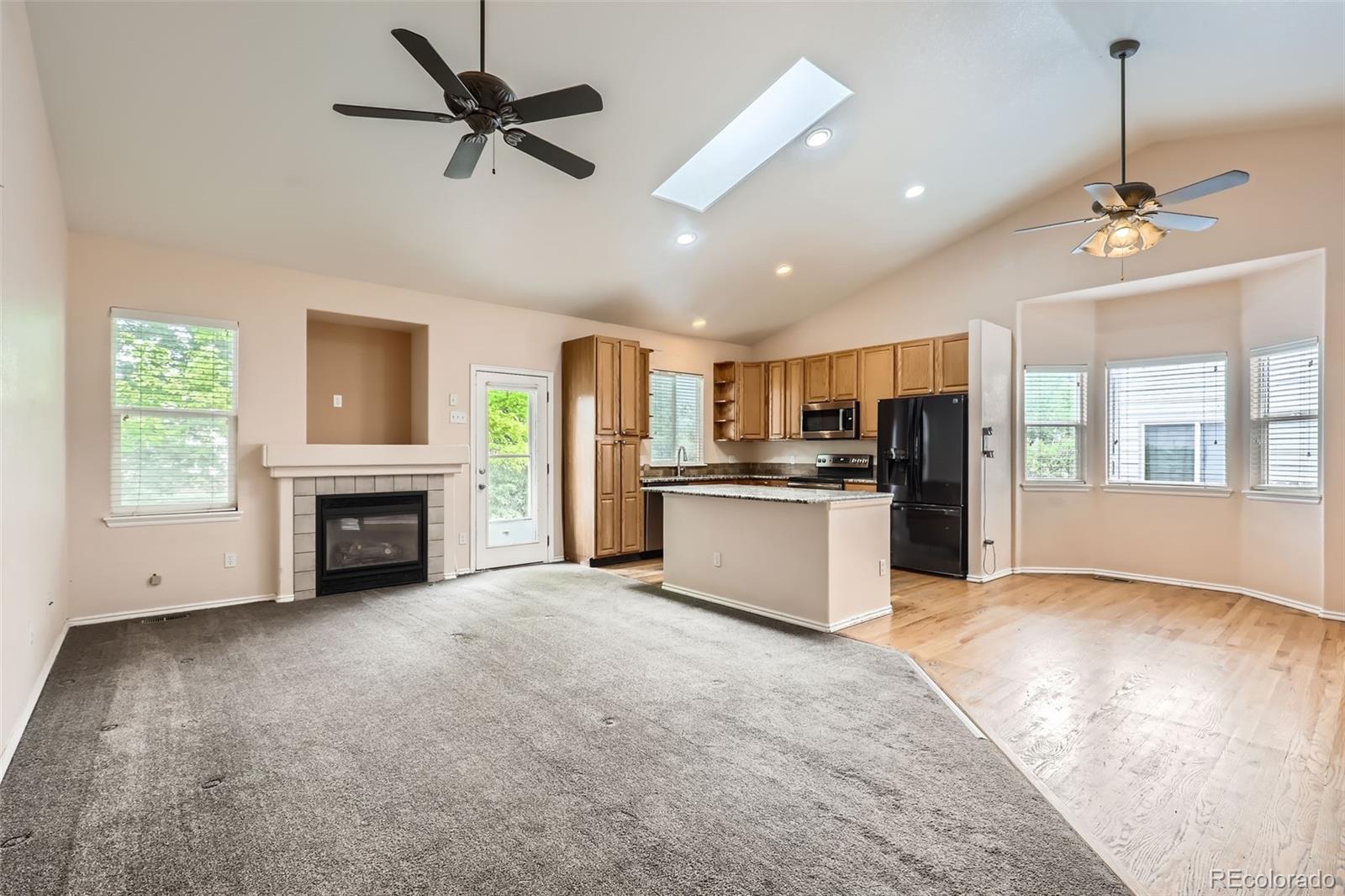 MLS Image #4 for 2307 s ensenada street,aurora, Colorado