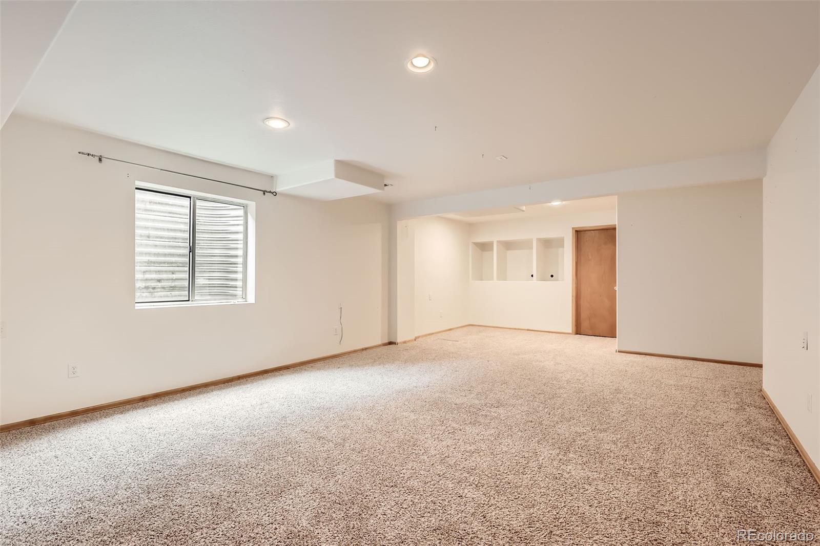 MLS Image #8 for 2307 s ensenada street,aurora, Colorado