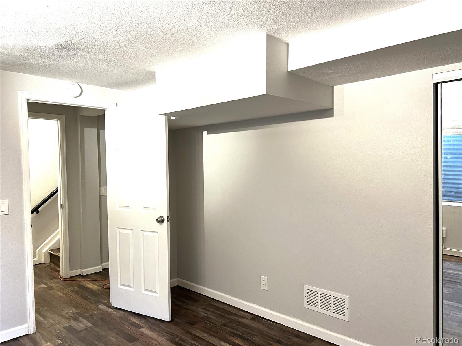MLS Image #19 for 1470 s quebec way,denver, Colorado
