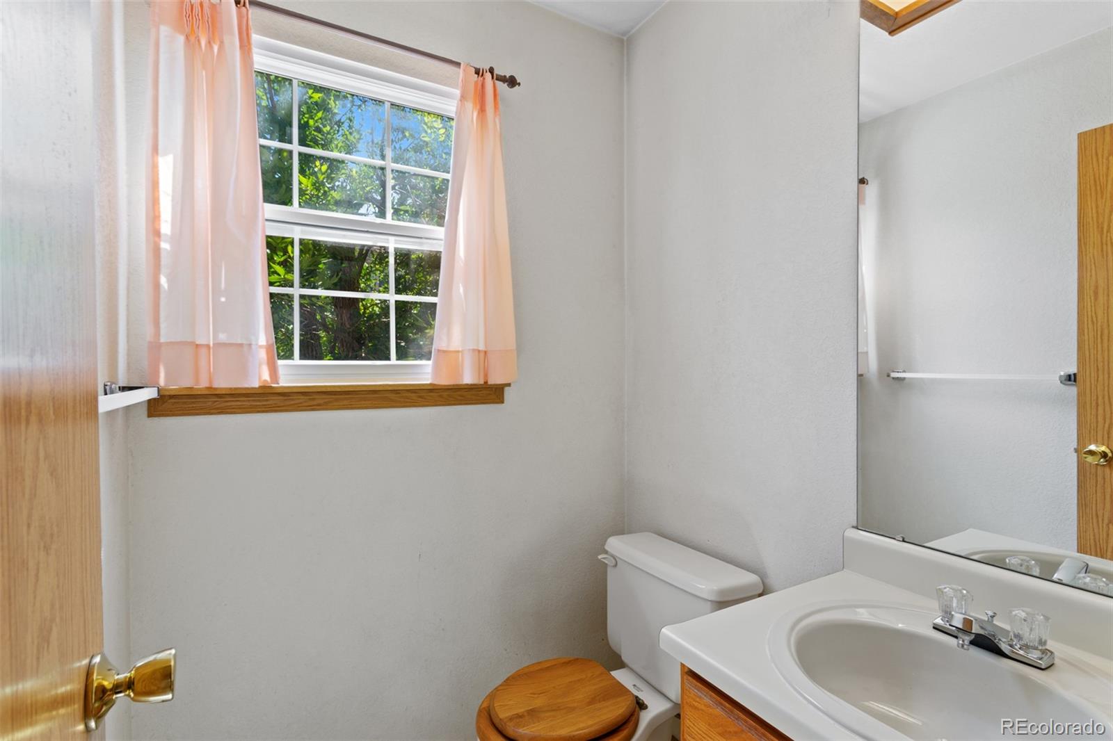 MLS Image #12 for 12043 e ford circle,aurora, Colorado