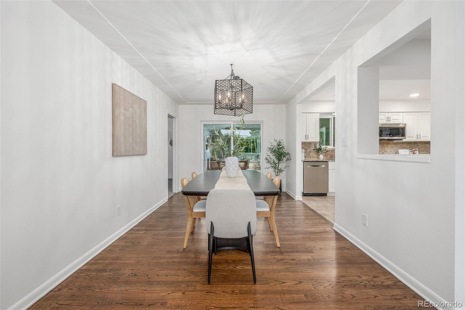 MLS Image #10 for 2644 s krameria street,denver, Colorado