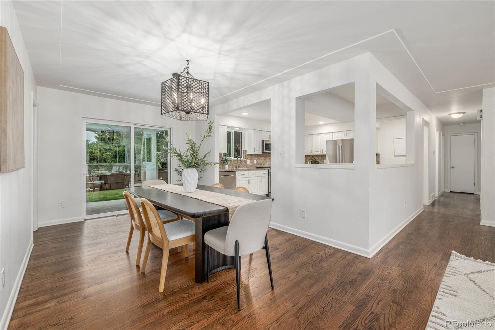 MLS Image #11 for 2644 s krameria street,denver, Colorado