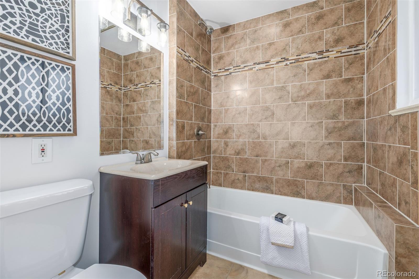 MLS Image #25 for 2644 s krameria street,denver, Colorado