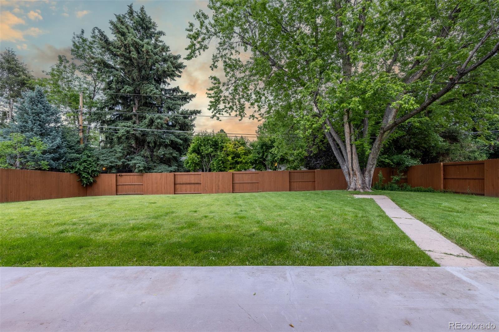 MLS Image #40 for 2644 s krameria street,denver, Colorado