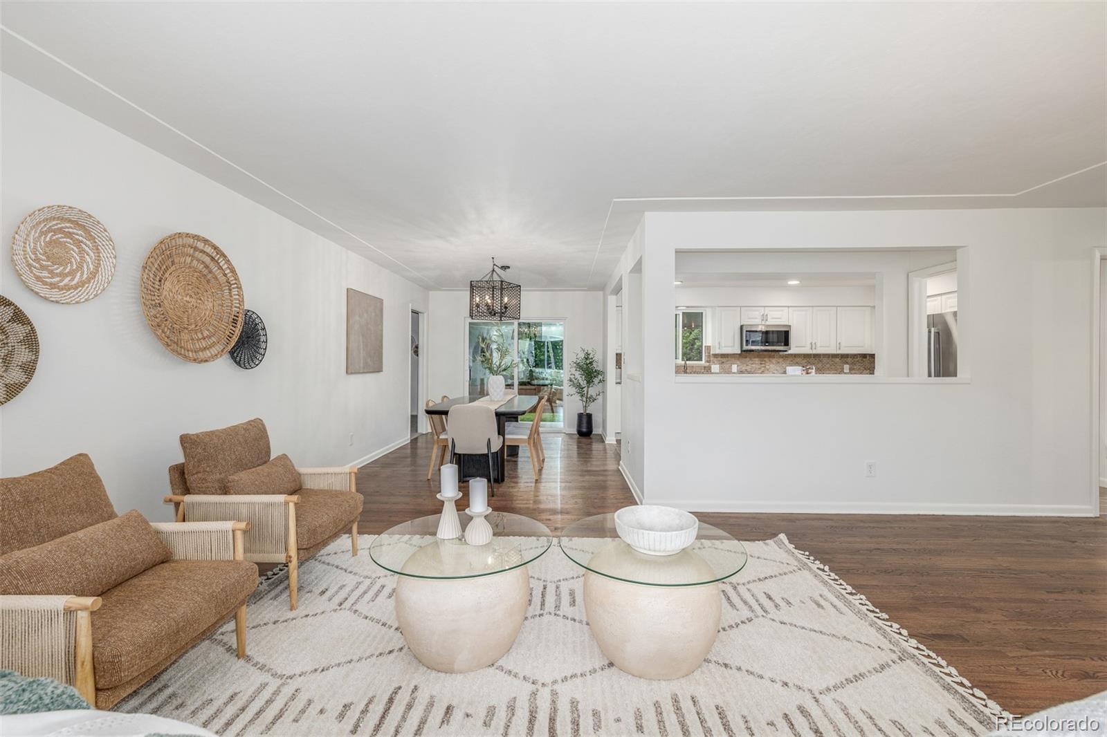 MLS Image #8 for 2644 s krameria street,denver, Colorado