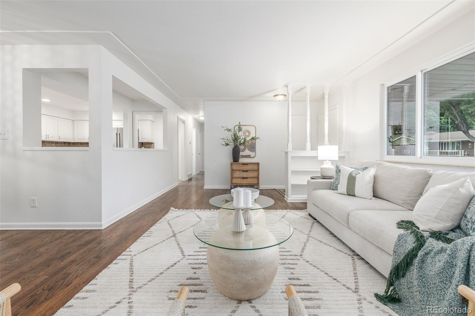 MLS Image #9 for 2644 s krameria street,denver, Colorado