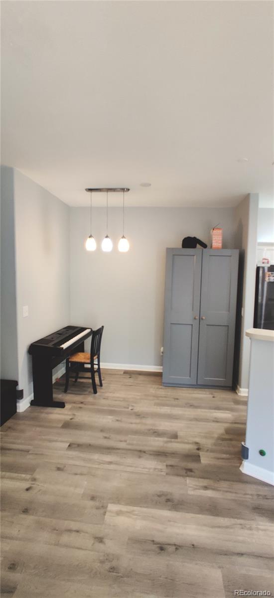 MLS Image #10 for 7355 s alkire street,littleton, Colorado
