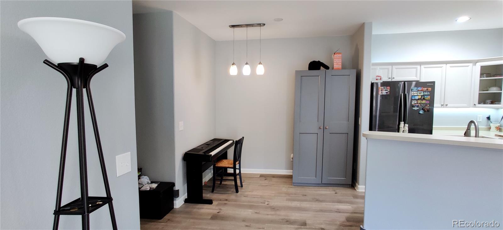 MLS Image #11 for 7355 s alkire street,littleton, Colorado