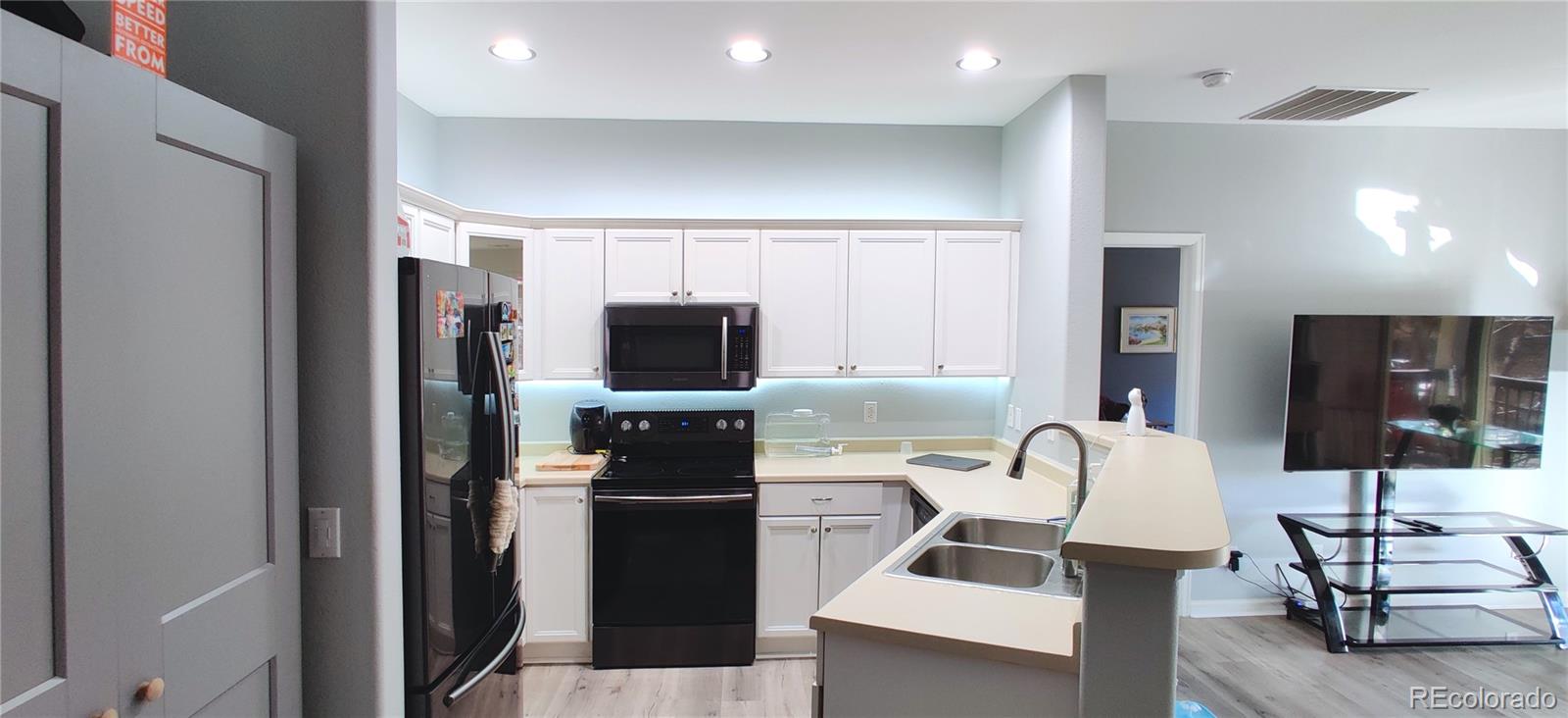 MLS Image #8 for 7355 s alkire street,littleton, Colorado