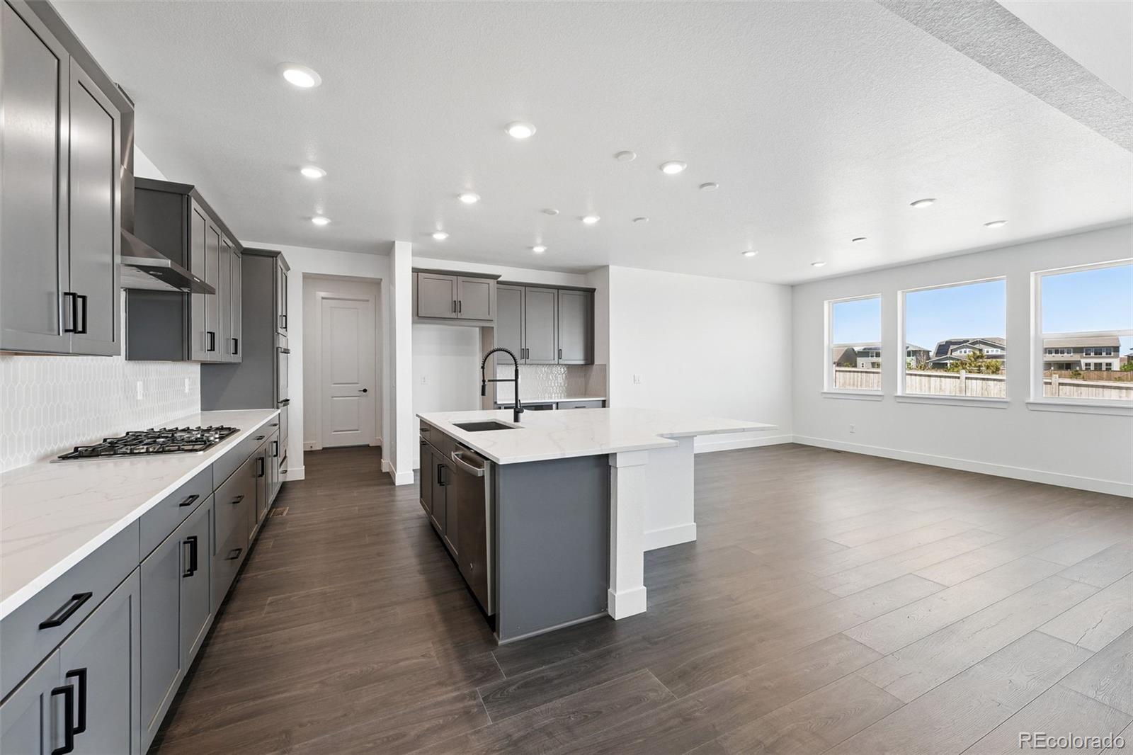 MLS Image #11 for 16565  black rose circle,parker, Colorado