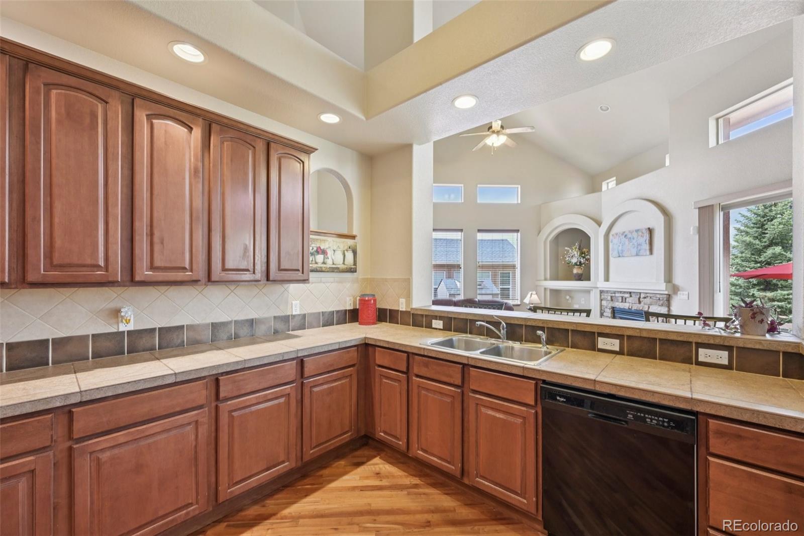 MLS Image #14 for 8746  country creek trail,colorado springs, Colorado