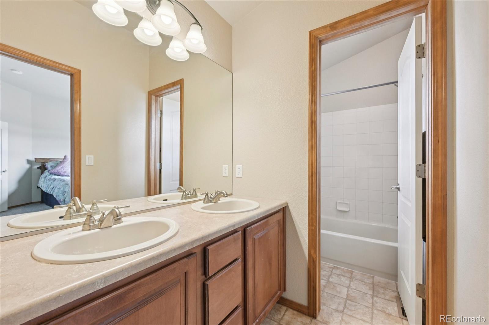MLS Image #36 for 8746  country creek trail,colorado springs, Colorado