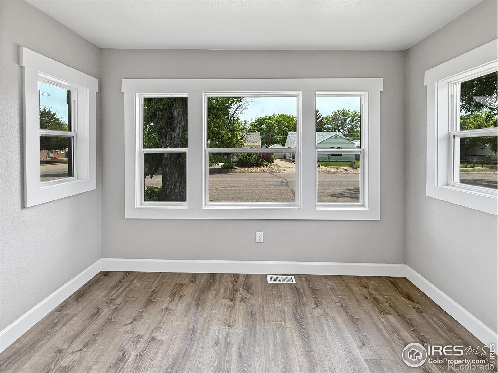 MLS Image #5 for 924 s 5th avenue,sterling, Colorado