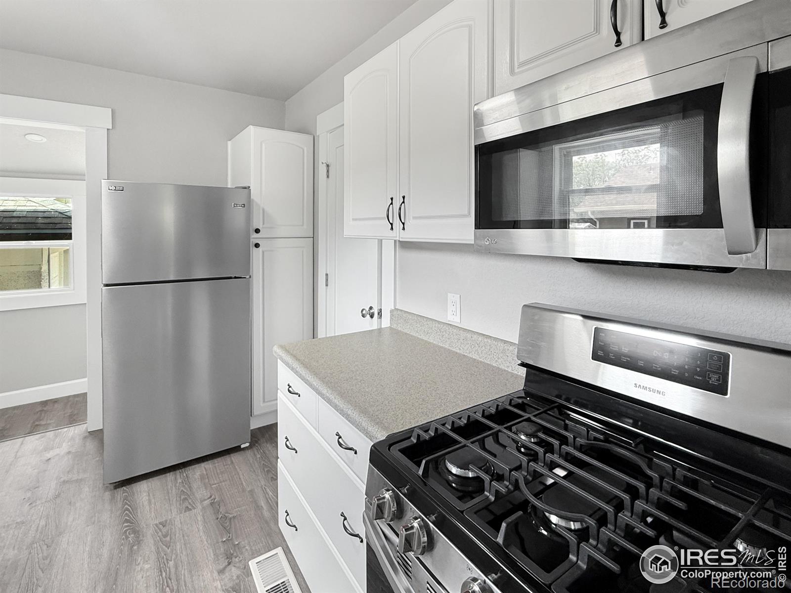 MLS Image #6 for 924 s 5th avenue,sterling, Colorado