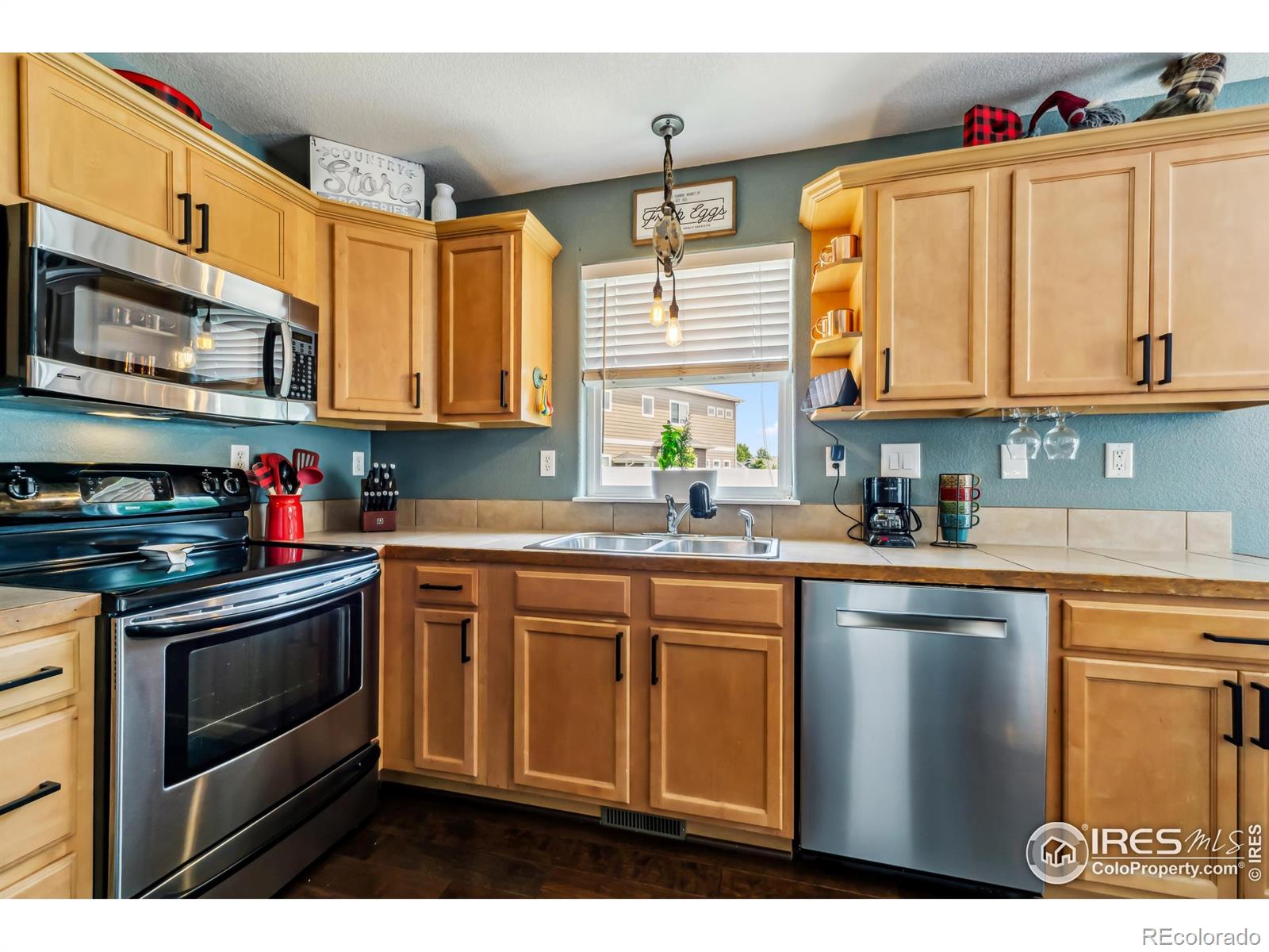 MLS Image #15 for 3330  laguna street,evans, Colorado