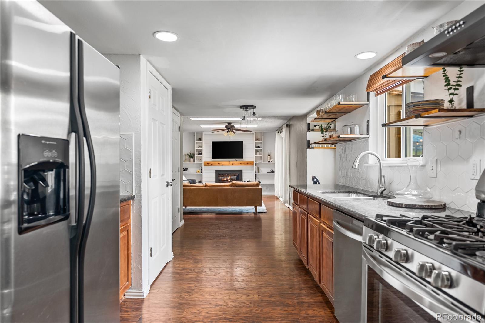 MLS Image #19 for 10450  iris way,broomfield, Colorado