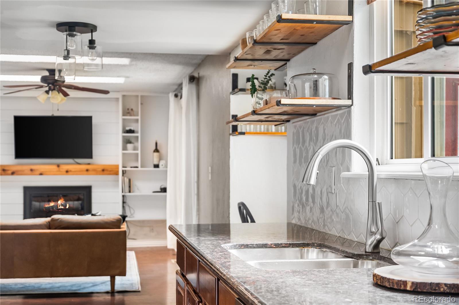 MLS Image #20 for 10450  iris way,broomfield, Colorado