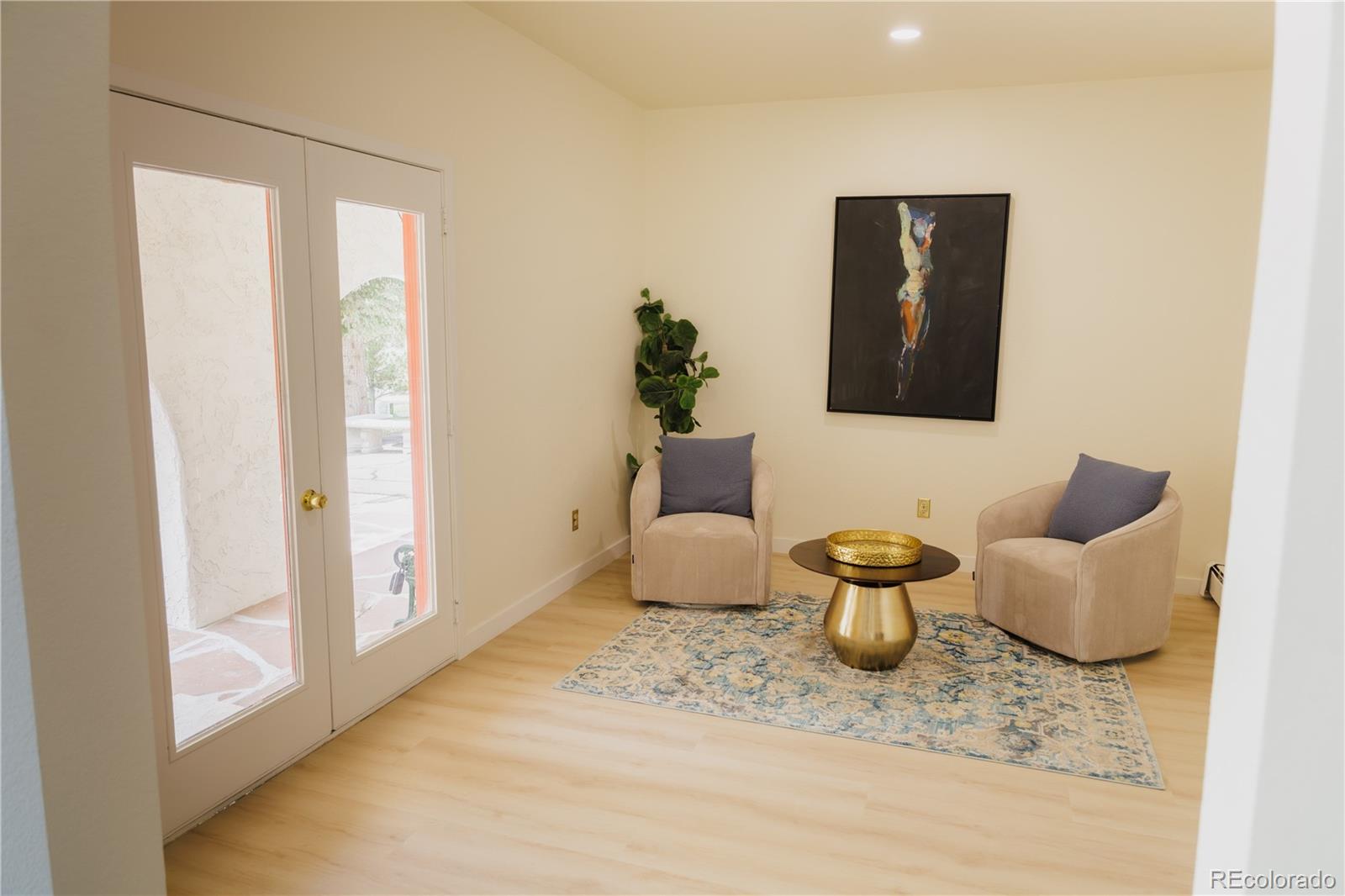 MLS Image #8 for 326 e oak hills drive,castle rock, Colorado