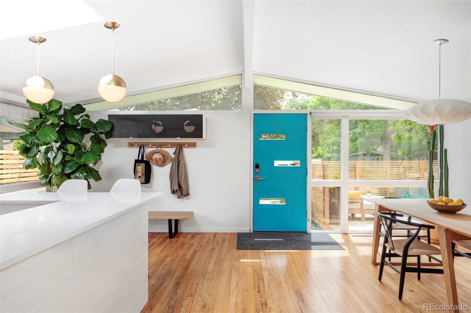 MLS Image #4 for 2525 s meade street,denver, Colorado