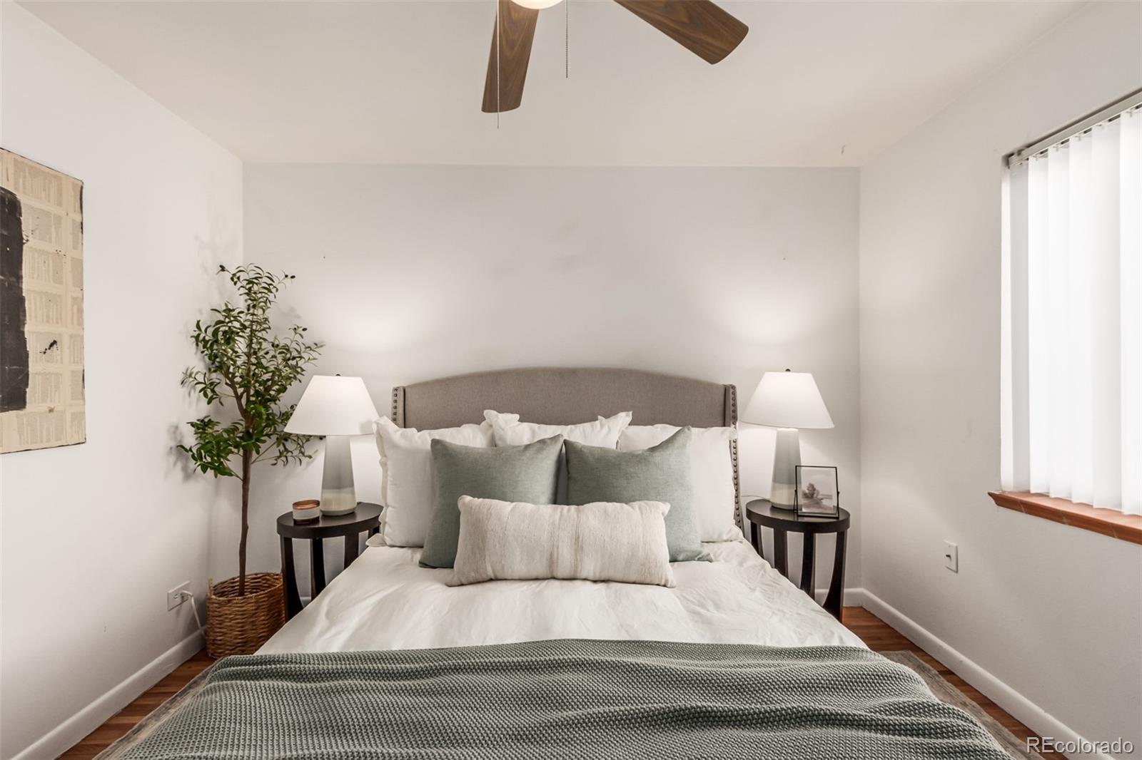 MLS Image #12 for 2028  perry street,denver, Colorado